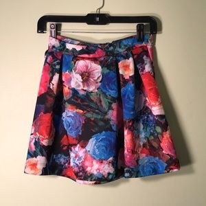 Express floral painting mini skirt